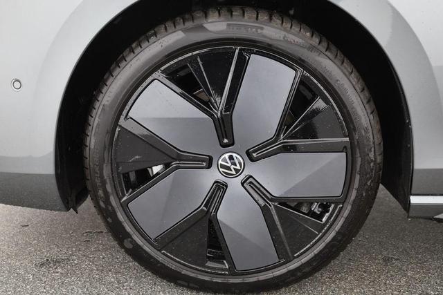 Volkswagen Passat Variant 1.5 TSI eHybrid 200 kW R-Line Black, Pano, AHK, AreaView, 19-Zoll 