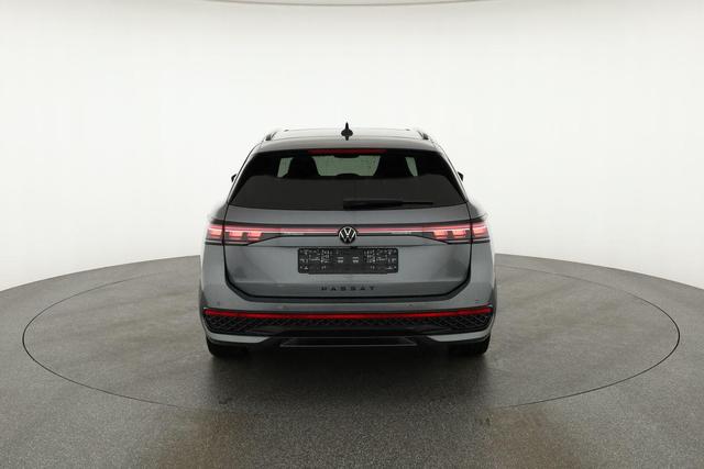 Volkswagen Passat Variant 1.5 TSI eHybrid 200 kW R-Line Black, Pano, AHK, AreaView, 19-Zoll 