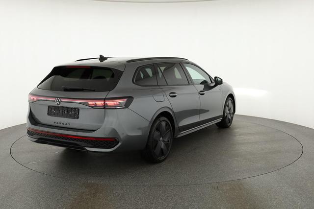 Volkswagen Passat Variant 1.5 TSI eHybrid 200 kW R-Line Black, Pano, AHK, AreaView, 19-Zoll 
