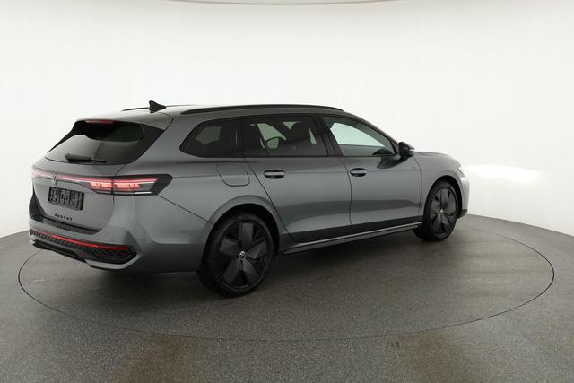 Volkswagen Passat Variant 1.5 TSI eHybrid 200 kW R-Line Black, Pano, AHK, AreaView, 19-Zoll 