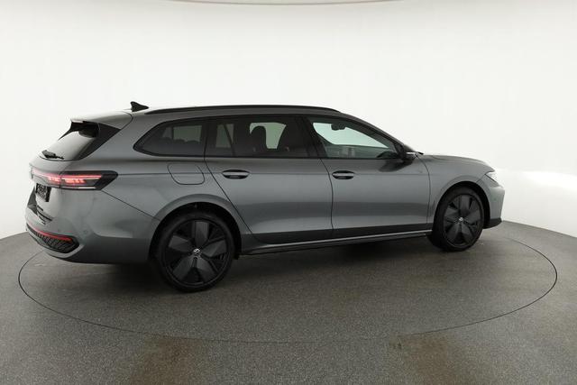 Volkswagen Passat Variant 1.5 TSI eHybrid 200 kW R-Line Black, Pano, AHK, AreaView, 19-Zoll 