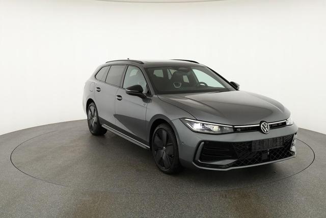 Volkswagen Passat Variant 1.5 TSI eHybrid 200 kW R-Line Black, Pano, AHK, AreaView, 19-Zoll 