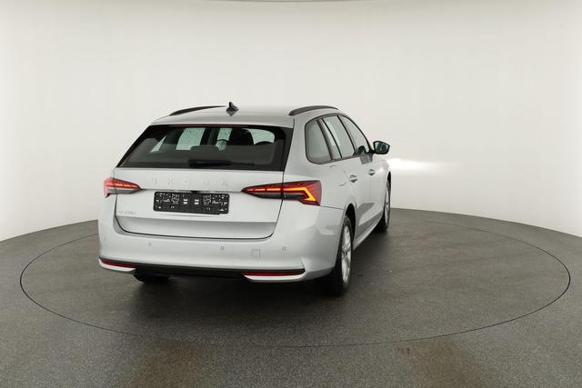 Skoda Octavia Combi 2.0 TDI 110 kW Selection DSG Selection, AHK, ACC, Kamera, 4-J Garantie 