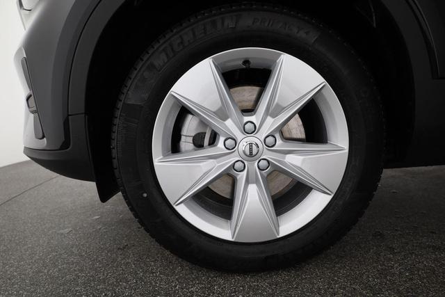 Volvo XC40 Core 2WD B3 Mild-Hybrid Core, AHK, Navi, LED, Winter, Kamera, el. Klappe 