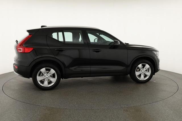 Volvo XC40 Core 2WD B3 Mild-Hybrid Core, AHK, Navi, LED, Winter, Kamera, el. Klappe 