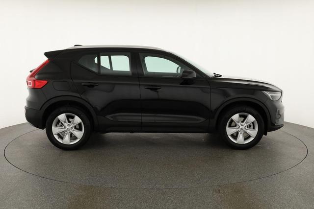 Volvo XC40 Core 2WD B3 Mild-Hybrid Core, AHK, Navi, LED, Winter, Kamera, el. Klappe 