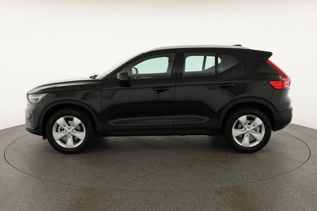 Volvo XC40 Core 2WD B3 Mild-Hybrid Core, AHK, Navi, LED, Winter, Kamera, el. Klappe 