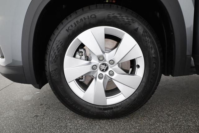 Skoda Kodiaq 2.0 TDI 142kW 4x4 Selection DSG Selection, AHK, Navi, Side, el. Klappe 
