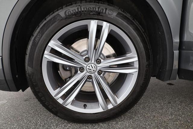 Volkswagen Tiguan Highline BMT/Start-Stopp 4Motion 2.0 TSI DSG 4M R-Line, AHK, Navi, LED, virtualCockpit 
