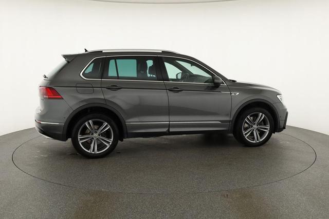 Volkswagen Tiguan Highline BMT/Start-Stopp 4Motion 2.0 TSI DSG 4M R-Line, AHK, Navi, LED, virtualCockpit 