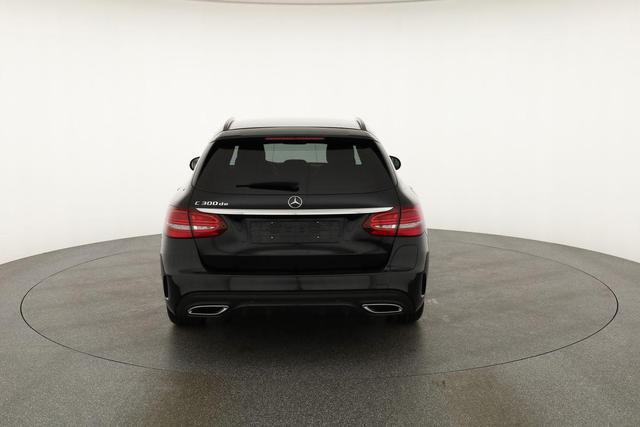 Mercedes-Benz C-Klasse T-Modell C 300de T AMG-Line, AHK, Kamera, LED, Side 