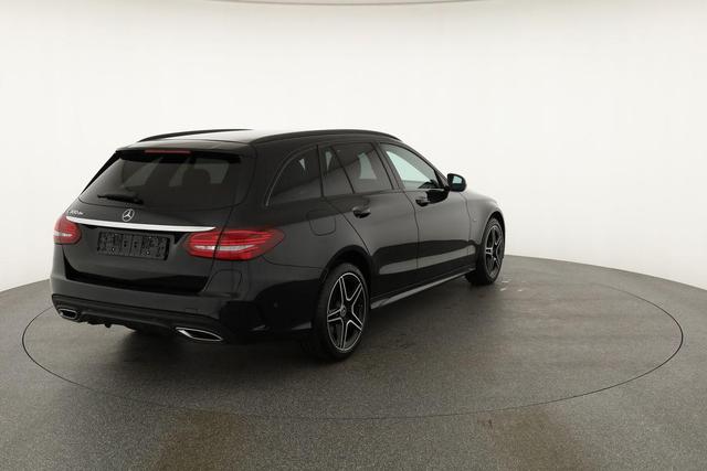 Mercedes-Benz C-Klasse T-Modell C 300de T AMG-Line, AHK, Kamera, LED, Side 