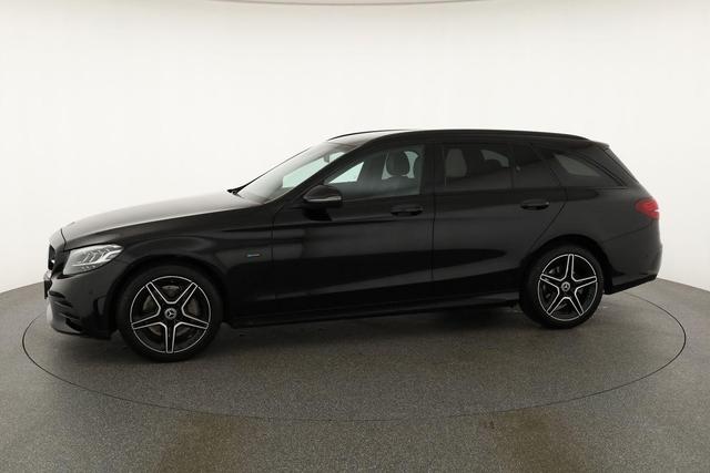 Mercedes-Benz C-Klasse T-Modell C 300de T AMG-Line, AHK, Kamera, LED, Side 