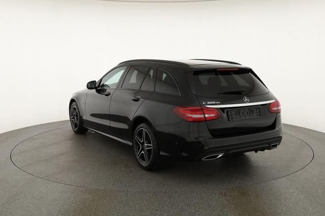 Mercedes-Benz C-Klasse T-Modell C 300de T AMG-Line, AHK, Kamera, LED, Side 