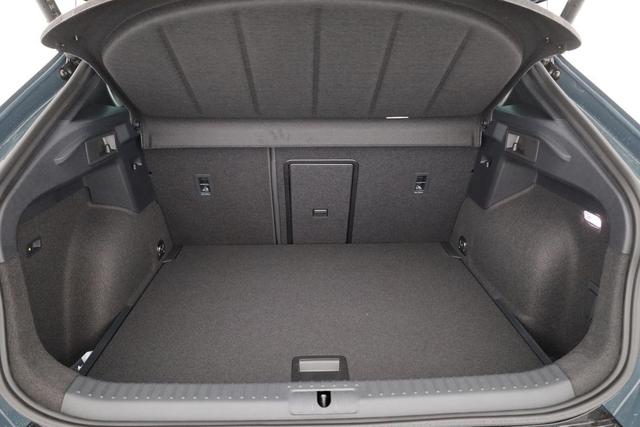 Cupra Formentor 1.5 eTSI 110 kW DSG, AHK, Kamera, el. Klappe, Winterpaket 
