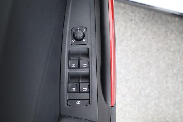 Skoda Fabia Monte Carlo 1.0 TSI DSG Carlo, Kamera, Winter, 4-J Garantie 