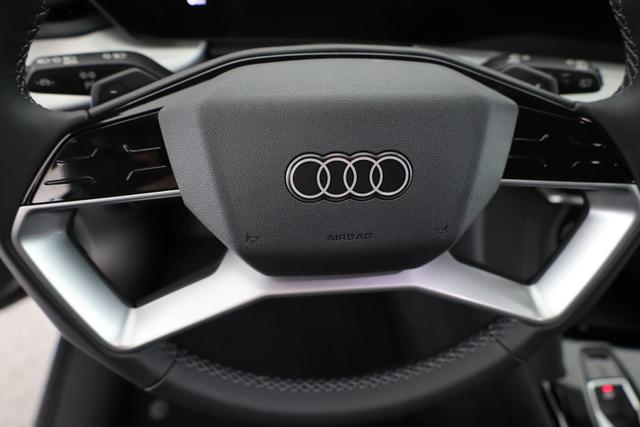 Audi Q5 Sportback 2.0 TDI 150 kW quattro quattro, AHK, Leder, 19-Zoll, Tech-Paket 