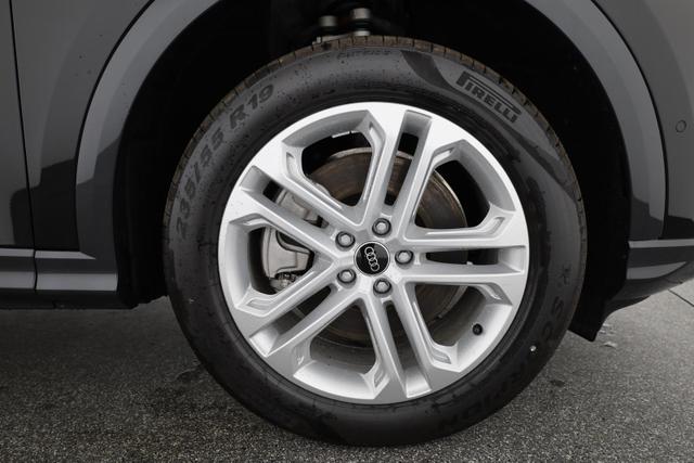 Audi Q5 Sportback 2.0 TDI 150 kW quattro quattro, AHK, Leder, 19-Zoll, Tech-Paket 
