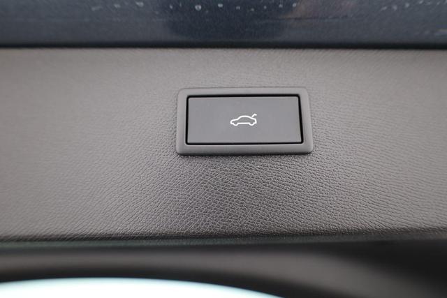 Cupra Formentor 1.5 eTSI 110 kW DSG, AHK, Kamera, el. Klappe, Winterpaket 