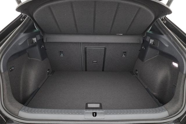 Cupra Formentor 1.5 eTSI 110 kW DSG, AHK, Kamera, el. Klappe, Winterpaket 