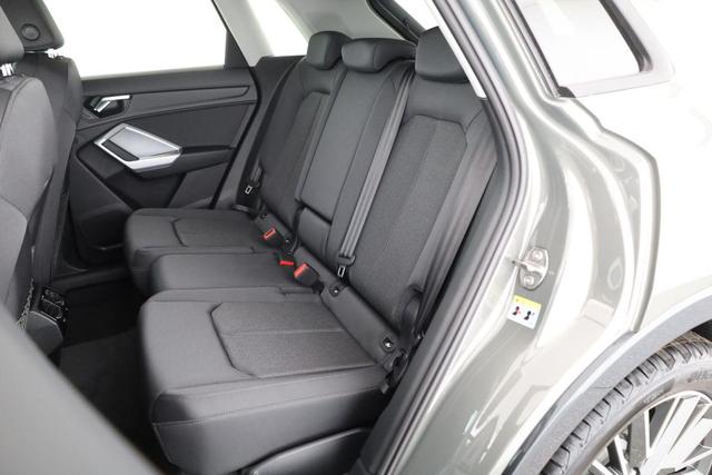 Audi Q3 40 TFSI quattro advanced advanced, AHK, 19-Zoll, Navi, el. Klappe, MMIplus, 4-J. Garantie 