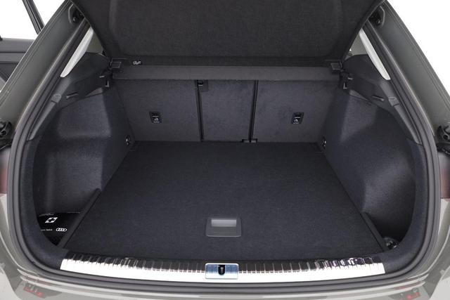 Audi Q3 40 TFSI quattro advanced advanced, AHK, 19-Zoll, Navi, el. Klappe, MMIplus, 4-J. Garantie 