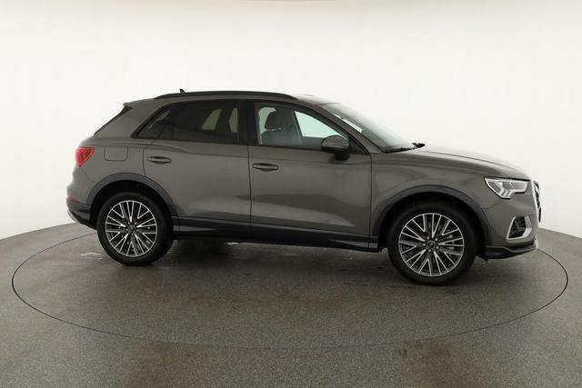 Audi Q3 40 TFSI quattro advanced advanced, AHK, 19-Zoll, Navi, el. Klappe, MMIplus, 4-J. Garantie 