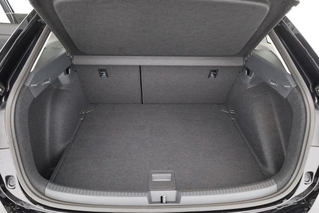 Volkswagen Taigo LIFE 1.0 TSI DSG Life, IQ.Light, Kamera, Ready2, Keyless, 17-Zoll 