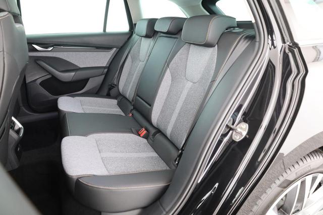 Skoda Octavia Combi 1.5 TSI mHEV 110 kW Selection DSG Selection, Matrix, Navi, Kamera, 18-Zoll, Teilleder 