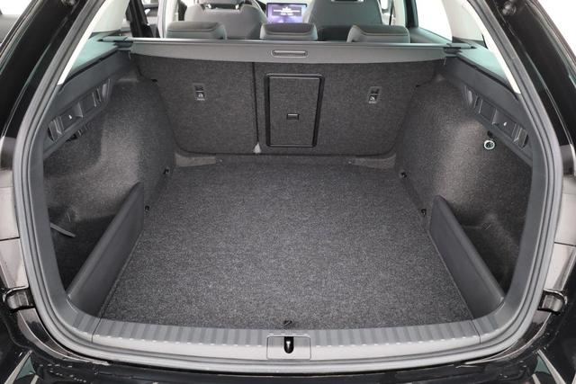 Skoda Octavia Combi 1.5 TSI mHEV 110 kW Selection DSG Selection, Matrix, Navi, Kamera, 18-Zoll, Teilleder 