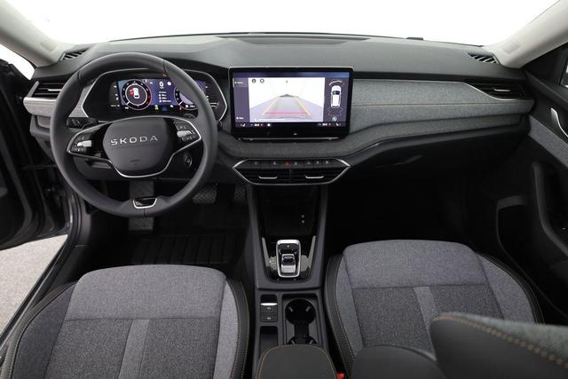 Skoda Octavia Combi 1.5 TSI mHEV 110 kW Selection DSG Selection, Matrix, Navi, Kamera, 18-Zoll, Teilleder 