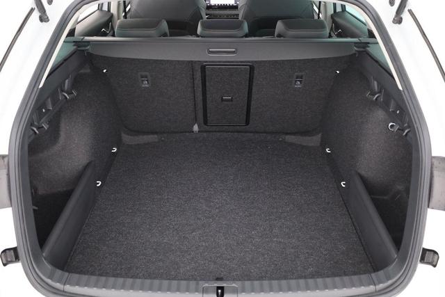 Skoda Octavia Combi 1.5 TSI mHEV 110 kW Selection DSG Selection, Matrix, Navi, Kamera, Teilleder 