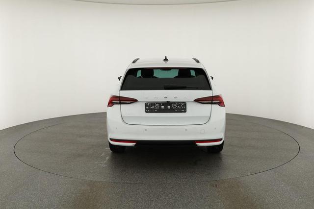 Skoda Octavia Combi 1.5 TSI mHEV 110 kW Selection DSG Selection, Matrix, Navi, Kamera, Teilleder 