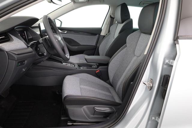 Skoda Octavia Combi 1.5 TSI mHEV 110 kW Selection DSG Selection, Side, Navi, Kamera, Teilleder 
