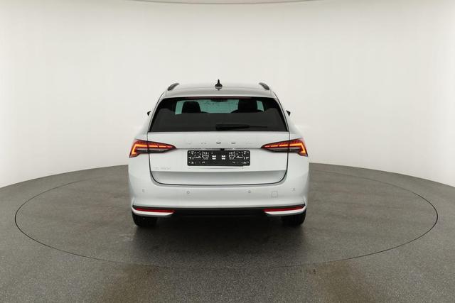 Skoda Octavia Combi 1.5 TSI mHEV 110 kW Selection DSG Selection, Side, Navi, Kamera, Teilleder 