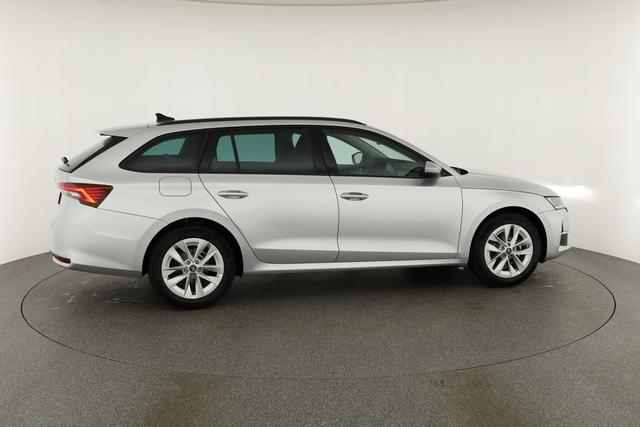 Skoda Octavia Combi 1.5 TSI mHEV 110 kW Selection DSG Selection, Side, Navi, Kamera, Teilleder 