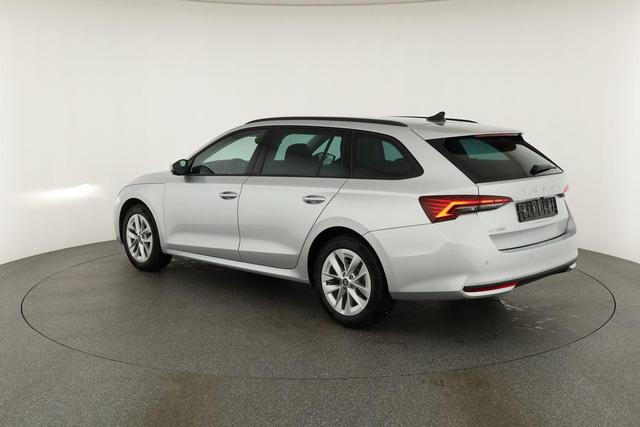 Skoda Octavia Combi 1.5 TSI mHEV 110 kW Selection DSG Selection, Side, Navi, Kamera, Teilleder 