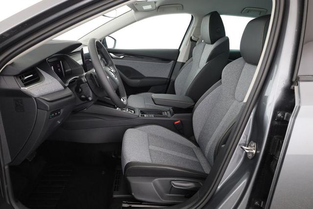 Skoda Octavia Combi 1.5 TSI mHEV 110 kW Selection DSG Selection, Matrix, Navi, Area, HuD, AHK, 19-Zoll, 