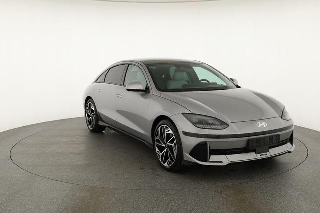 Hyundai IONIQ 6 77,4kWh 4WD Uniq, BOSE, Pano, Wärmepumpe, 20-Zoll 