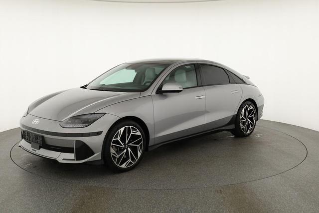 Hyundai IONIQ 6 77,4kWh 4WD Uniq, BOSE, Pano, Wärmepumpe, 20-Zoll 