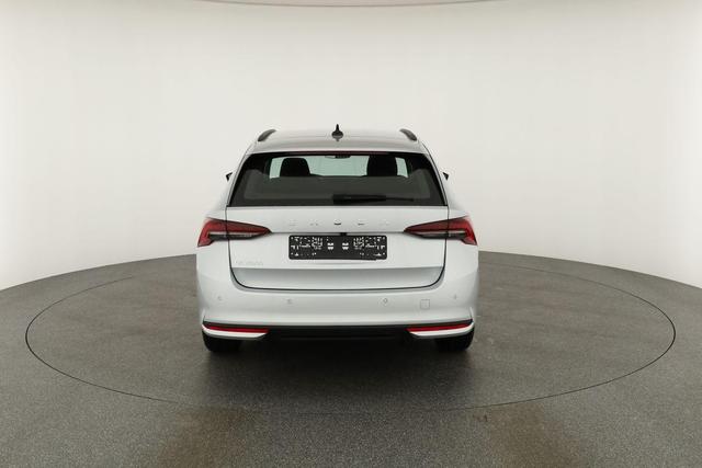 Skoda Octavia Combi 2.0 TDI 110 kW Selection DSG Selection, Navi, AHK, ACC, Kamera, 4-J Garantie 