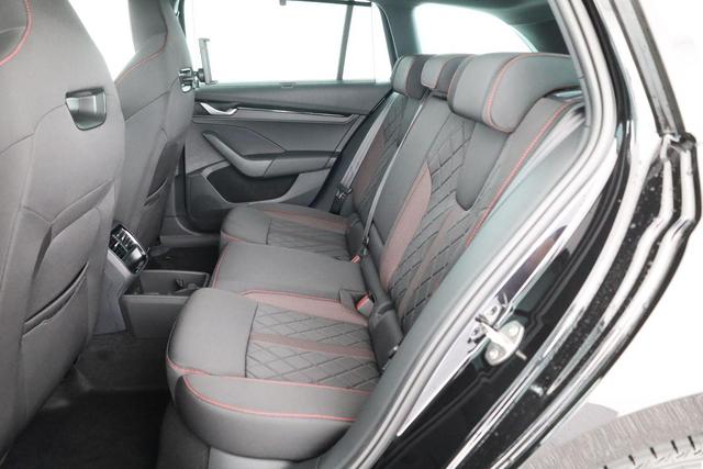 Skoda Octavia Combi RS 2.0 TSI DSG, AHK, el. Klappe, Navi, Matrix, sofort, 5-J. Garantie 