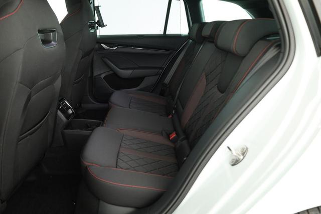 Skoda Octavia Combi RS 2.0 TSI DSG, AHK, el. Klappe, Navi, Matrix, sofort, 5-J. Garantie 