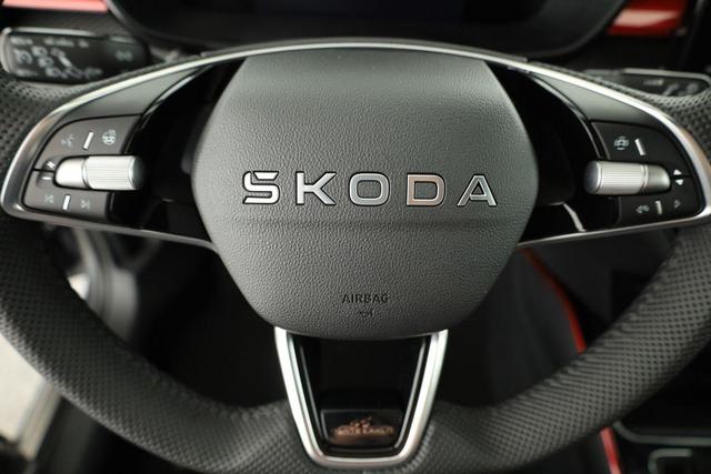 Skoda Fabia Monte Carlo 1.0 TSI Carlo, Kamera, SmartLink, Winter, Ladeboden, 5-J. Garantie 