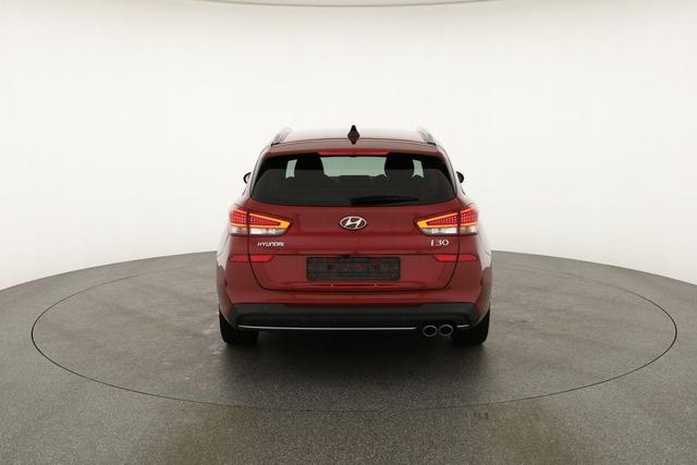 Hyundai i30 Kombi N Line Mild-Hybrid 1.5 T-GDI N-Line, Navi, Kamera, Winterpaket, Tempomat. 18-Zoll 