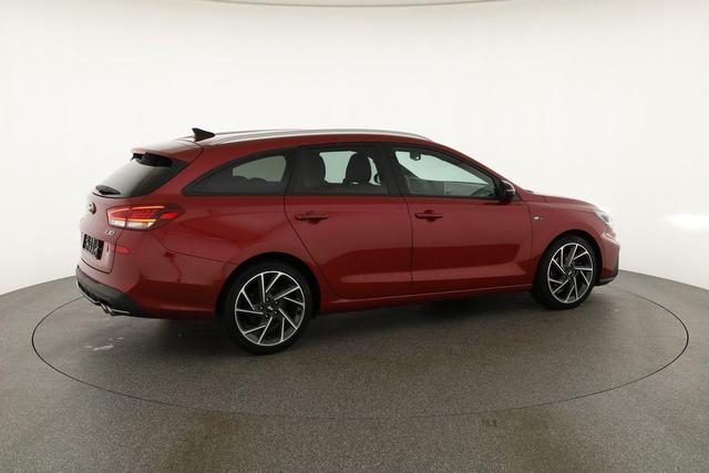 Hyundai i30 Kombi N Line Mild-Hybrid 1.5 T-GDI N-Line, Navi, Kamera, Winterpaket, Tempomat. 18-Zoll 
