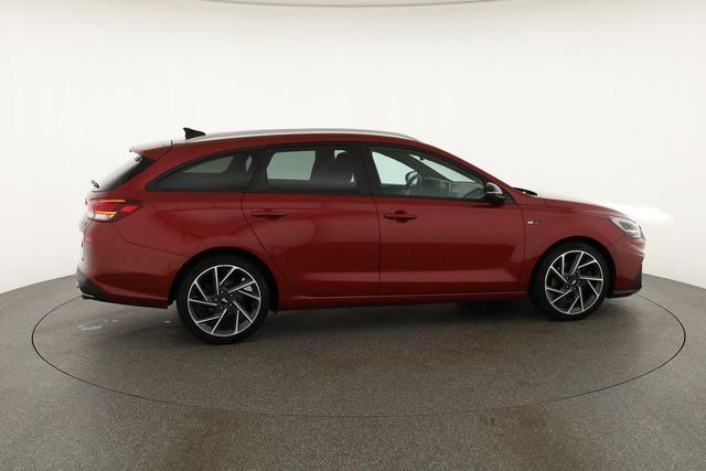 Hyundai i30 Kombi N Line Mild-Hybrid 1.5 T-GDI N-Line, Navi, Kamera, Winterpaket, Tempomat. 18-Zoll 
