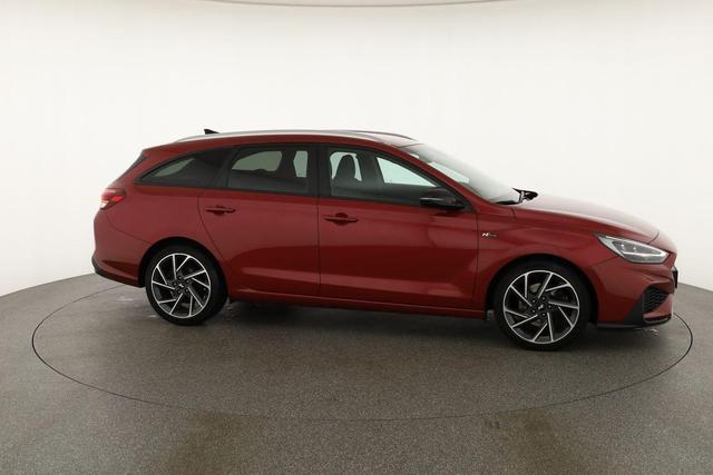 Hyundai i30 Kombi N Line Mild-Hybrid 1.5 T-GDI N-Line, Navi, Kamera, Winterpaket, Tempomat. 18-Zoll 