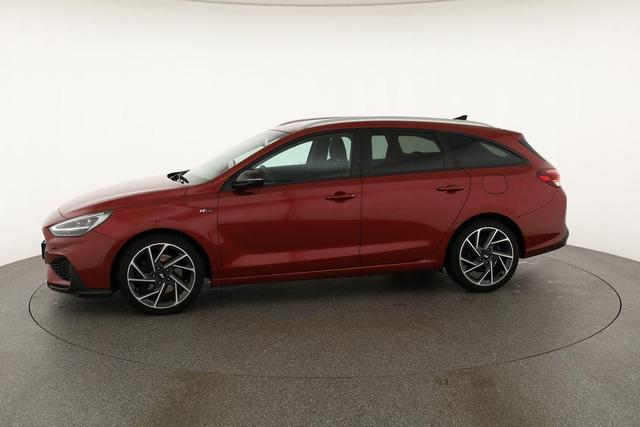 Hyundai i30 Kombi N Line Mild-Hybrid 1.5 T-GDI N-Line, Navi, Kamera, Winterpaket, Tempomat. 18-Zoll 