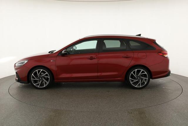 Hyundai i30 Kombi N Line Mild-Hybrid 1.5 T-GDI N-Line, Navi, Kamera, Winterpaket, Tempomat. 18-Zoll 